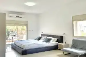 Bat Galim - luxury apartment by the sea, Haifa