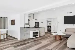 2BR Modern Coastal Home w Firepit Beach Passes Stylish Bayside Retreat Guest house, Seaside Heights