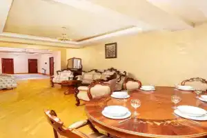 Downtown Grand Stay - 3 Bedrooms & 2 bathrooms,200 SQM, Yerevan