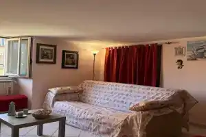 Appartamento nel cuore di, Casa di toozie, Anzio