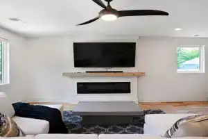 Luxury Build - King Beds - Minutes to Uptown Guest house, Charlotte