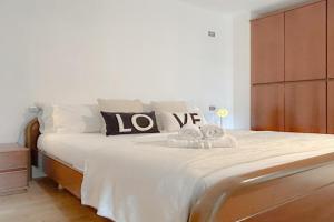 Vista Mare - Spiaggia a 50 mt - AC Apartments, Savona