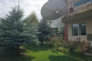 Kottedzh dlya semi 4 SEZONA Cottage, Chalpan-Ata