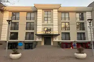 Unit Hotel, Almaty