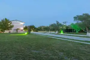 Eleni Studios & Apartments, Alykes