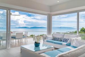 Top Floor 2 Bed Sea View Apartment - KBR38, Ban Bang Po