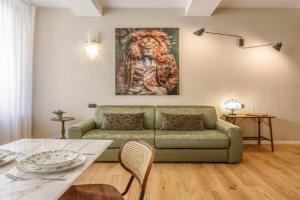 Dimora d'Autore - Timeless Elegance in Apartments, Modena