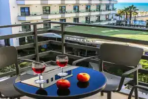 Vista Verde Hotel, Golem