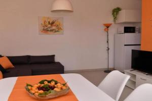 One Bedroom Apartment with Terrace & Garden View, Supetar