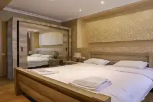 Monopoli Hotel, Kutaisi
