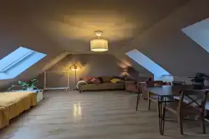 sonniges Dachgeschoss am münchner Stadtrand Apartments, Munchen