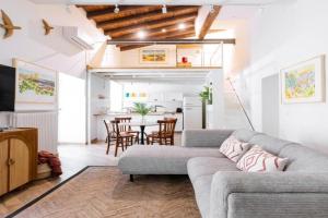 Palazzo Castrone, Luxury Apartment, Palermo