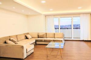 Fantastico, con balcones y bellas vistas Apartments, Sucre