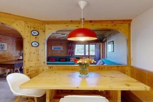 Ludains 4 Apartments, St. Moritz
