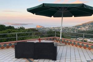 Appartamenti da Giorgio e Lina Apartments, Ischia Town