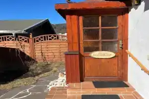 Häuschen Kunterbunt Guest house, Mittenwald