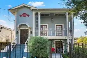 Spacious 4BR Retreat Comfort & Style Apartments, New Orleans