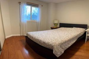 Private bedroom 202, Mississauga
