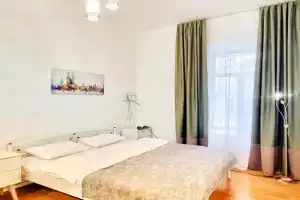 Kyiv Green Apartment, Kiev
