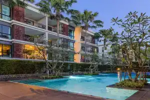 C239 Best Spot Beachfront 1BR Near Top Beaches Apartments, Rawai
