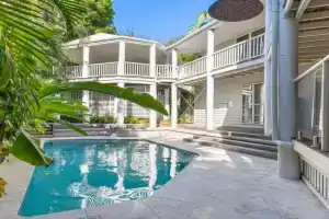 Tropical Family Hideaway, Guest house, Noosa Heads