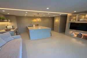 Precioso apartamento de playa con jardín privado, San Agustin