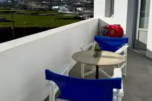 Comfort Inn, Fira