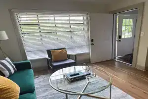 Group-Ready West End Duplex - Save Big Midweek Guest house, Atlanta