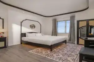 Golden Glow City Guest house, Hue