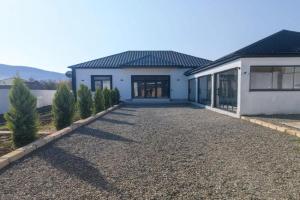 Quba Mountain View Villa with Heated Pool, Quba