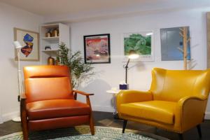 10 Minute walk to Light Rail Apartments, Jersey City