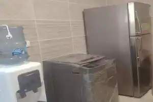 شاليه بالحى الاتينى غرفتين مفروش جديد بعدد 2 تكييف متنقل Apartments, El Alamein