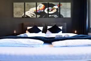 Monkey Loft - City Center & Free Garage Parking Apartments, Graz