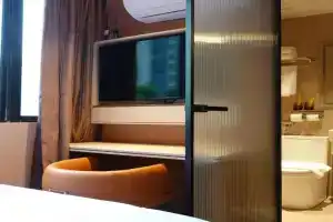 A Hotel Farrer Park - Newly Renovated, Singapore