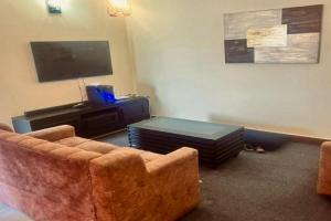 safari adventure homes Apartments, Dar es Salaam