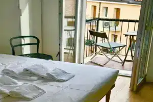 Cittadella Room, Verona