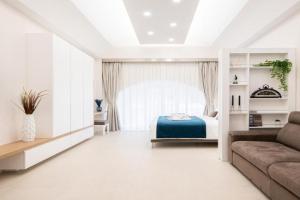 Na'more Partenope Apartment, Naples