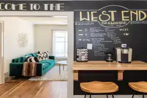 907 White Street Unit 2 Guest house, Atlanta