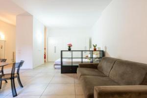 Centro - Moderno Appartamento per 4 persone Apartments, Bologna