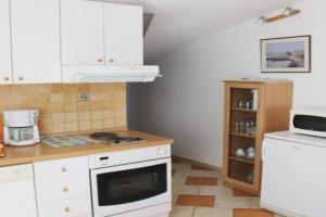 Apartments Pansion Franka 3 - Apartment 1B, Gradac