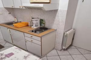 Apartments Pansion Franka 3 - Apartment 10, Gradac