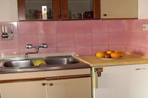 Apartments A&N Pako tane - Two Bedroom Apartment with Sea View A2, Pakostane