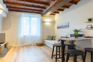 Casa Jasmin Two room apartment in the historic center of Turin, Torino
