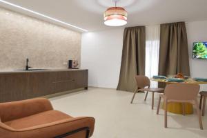 Lovely Apartment In Di Castell, Santa Maria