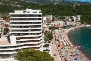 Azure Corner Residence Budva - Seaside Living Apartments, Rafailovici