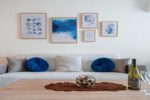 Ocean Blue Onyx Apartments, Marsaskala