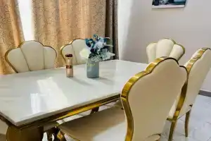 Greenlight Luxury Villas, Bububu