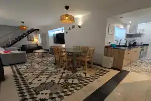 Casa Los Guzmanes, Tarifa