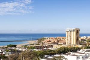 Spectacular view of Las Vistas beach & ocean Apartments, Los Cristianos
