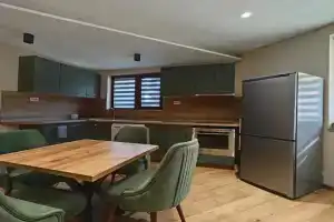 Vakantsionen apartament, Tryavna